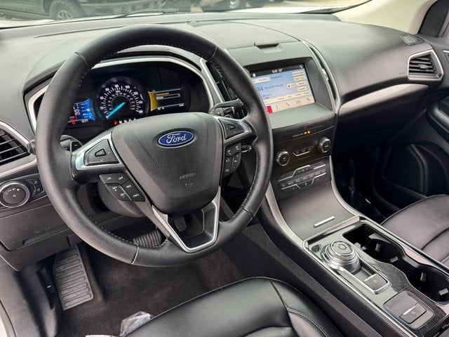 2019 Ford Edge SEL | Pano Roof | Class II Tow Pkg. | AWD