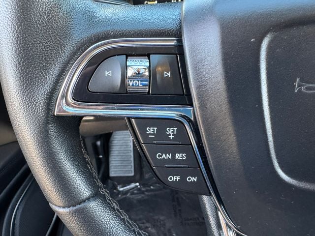 2022 Lincoln Nautilus Standard | Premium Pkg | AWD | Wireless CarPlay |