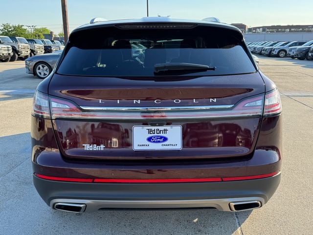 2022 Lincoln Nautilus Standard | Premium Pkg | AWD | Wireless CarPlay |