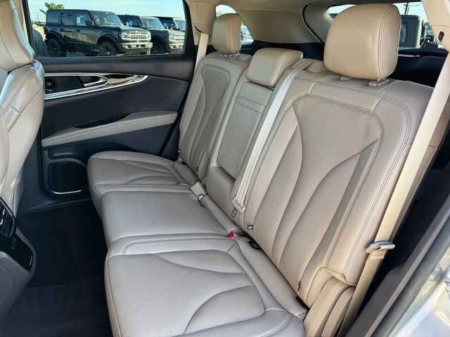 2023 Lincoln Nautilus Reserve | Luxury Pkg. | Wireless CarPlay | AWD