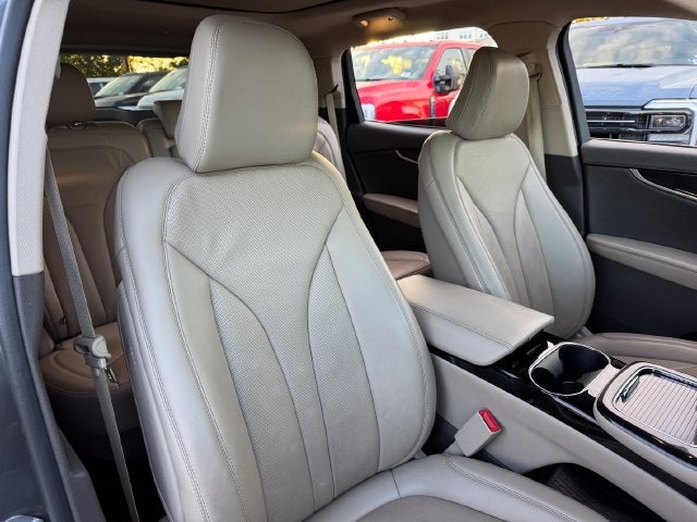 2023 Lincoln Nautilus Reserve | Pano Roof | AWD