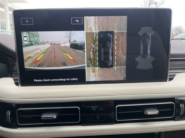 2022 Lincoln Nautilus Black Label