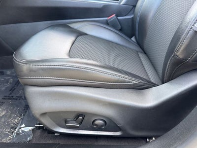 2022 Jeep Compass Latitude | Pano Sunroof | 4X4 | Convenience Pkg |