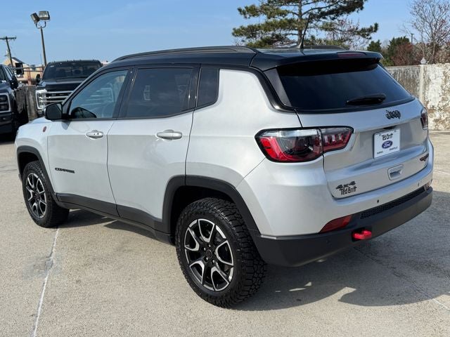 2025 Jeep Compass Trailhawk