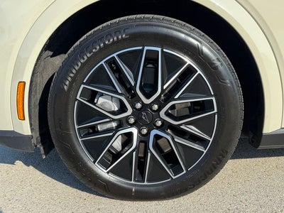2025 Ford Mustang Mach-E Premium | Extended Range | AWD | Pano Sunroof