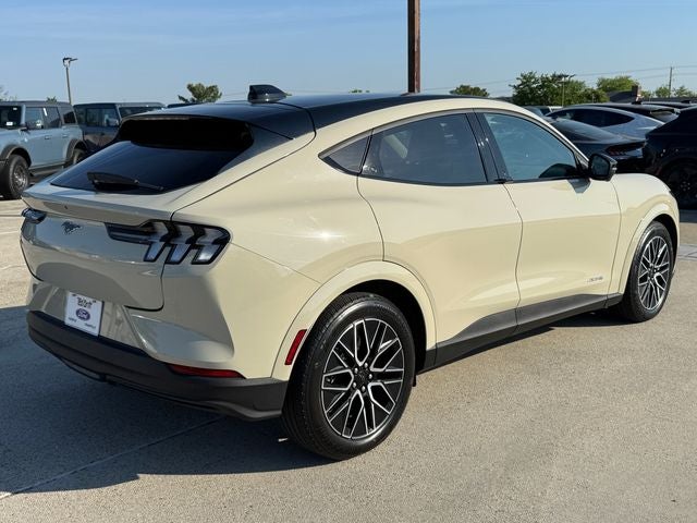 2025 Ford Mustang Mach-E Premium | Extended Range | AWD | Pano Sunroof