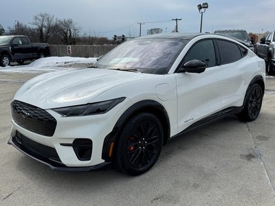 2025 Ford Mustang Mach-E Premium | Pano Roof | 88kWh EXT NCM Battery | AWD
