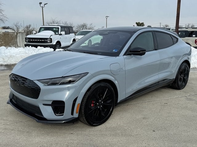 2025 Ford Mustang Mach-E GT