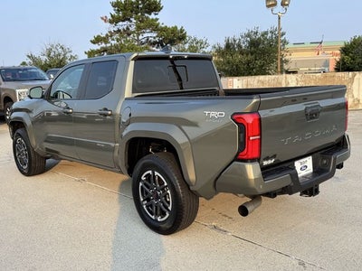 2025 Toyota Tacoma TRD Sport | Premium Pkg | Moonroof | Clean One Owner Carfax