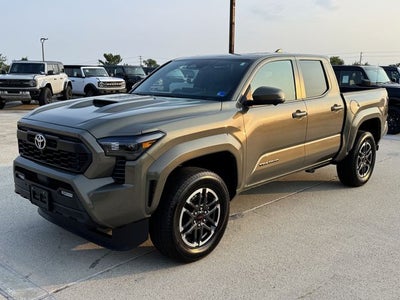 2025 Toyota Tacoma TRD Sport | Premium Pkg | Moonroof | Clean One Owner Carfax