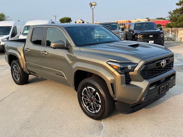 2025 Toyota Tacoma TRD Sport | Premium Pkg | Moonroof | Clean One Owner Carfax