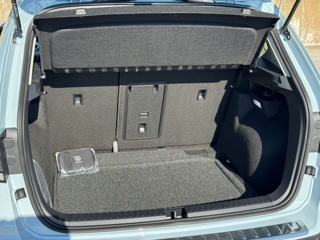 2025 Volkswagen Taos 1.5T SE | Pano Sunroof | Wireless CarPlay
