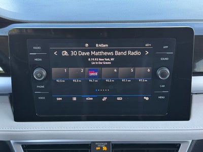2025 Volkswagen Taos 1.5T SE | Pano Sunroof | Wireless CarPlay
