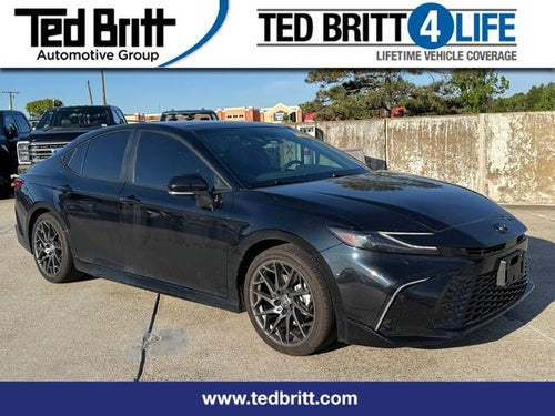 2025 Toyota Camry XSE | Pano Sunroof | Hybrid