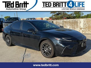 2025 Toyota Camry XSE | Pano Sunroof | Hybrid