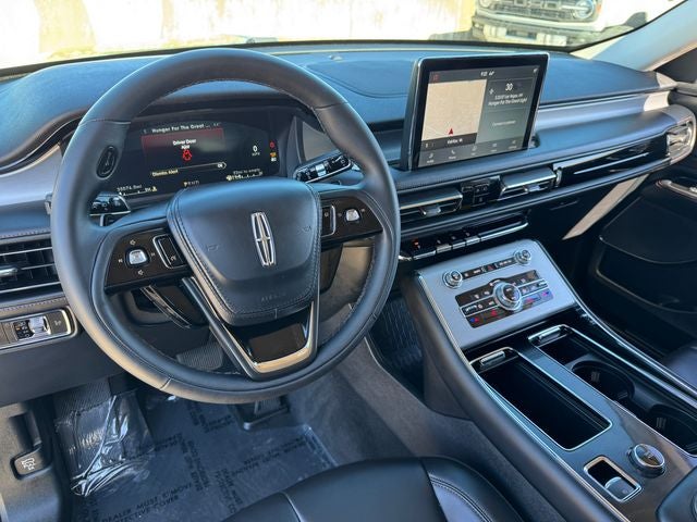 2023 Lincoln Aviator Standard | Premium Pkg. | Navigation | AWD