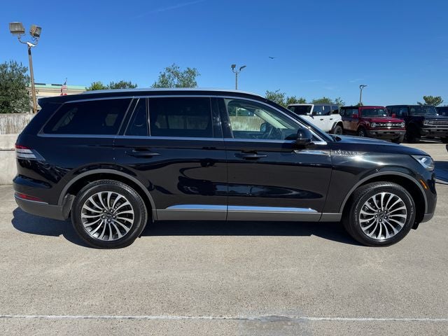 2023 Lincoln Aviator Standard | Premium Pkg. | Navigation | AWD