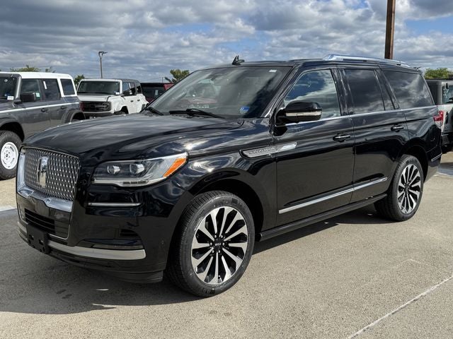 2022 Lincoln Navigator Reserve | Lux Pkg | Pano Sunroof | Revel 28 Speaker