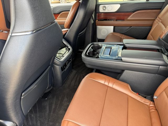 2022 Lincoln Navigator Reserve | Lux Pkg | Pano Sunroof | Revel 28 Speaker
