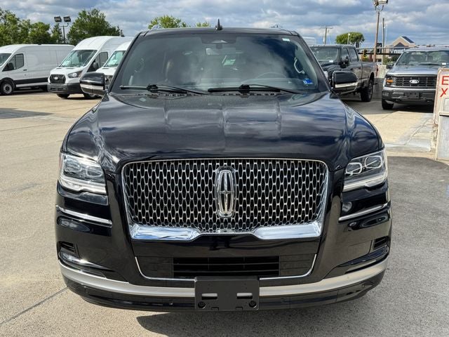 2022 Lincoln Navigator Reserve | Lux Pkg | Pano Sunroof | Revel 28 Speaker