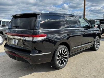 2022 Lincoln Navigator Reserve | Lux Pkg | Pano Sunroof | Revel 28 Speaker