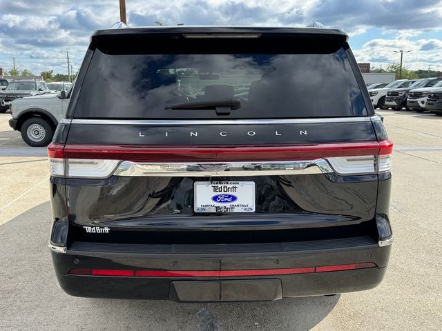 2022 Lincoln Navigator Reserve | Lux Pkg | Pano Sunroof | Revel 28 Speaker