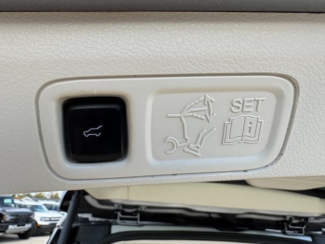 2022 Lincoln Navigator Black Label | HD Tow Pkg. | Wireless CarPlay | 4WD