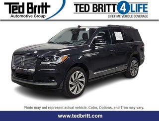 2022 Lincoln Navigator L Reserve