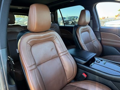 2022 Lincoln Aviator Plug-In Hybrid Grand Touring | Elements Pkg. Plus | Tow Pkg. | AWD