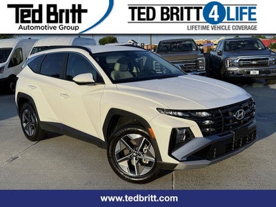 2026 Hyundai Tucson SEL | Heated Seats | CarPlay/Android Auto | AWD