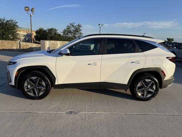 2026 Hyundai Tucson SEL | Heated Seats | CarPlay/Android Auto | AWD
