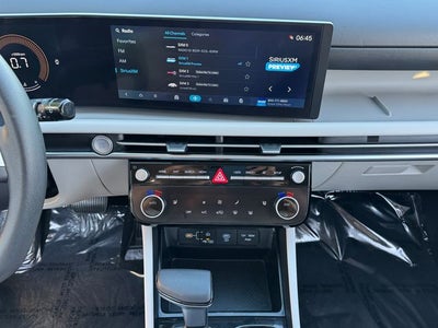 2026 Hyundai Tucson SEL | Heated Seats | CarPlay/Android Auto | AWD