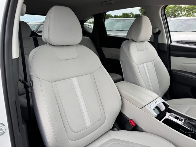 2026 Hyundai Tucson SEL | Heated Seats | CarPlay/Android Auto | AWD