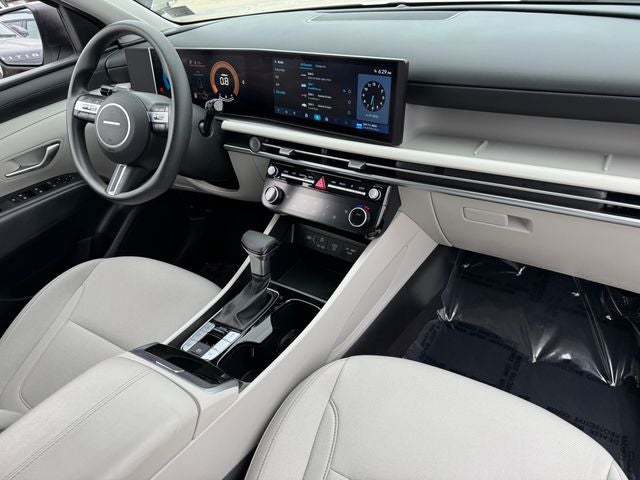 2026 Hyundai Tucson SEL | Heated Seats | CarPlay/Android Auto | AWD