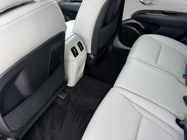 2025 Hyundai Tucson Limited | Panoramic Sunroof | Wireless Apple CarPlay