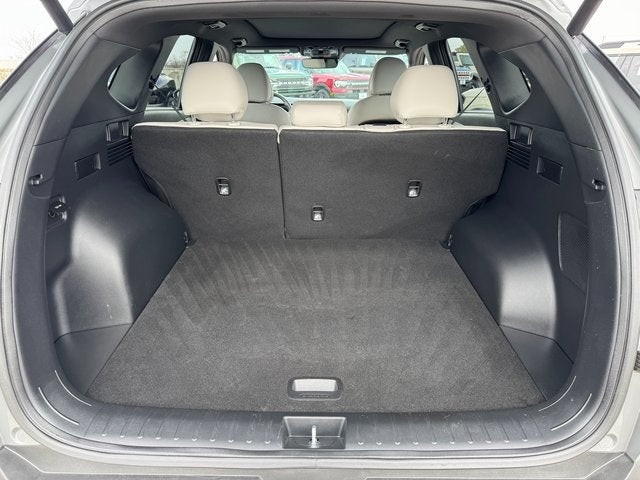 2025 Hyundai Tucson Limited | Panoramic Sunroof | Wireless Apple CarPlay