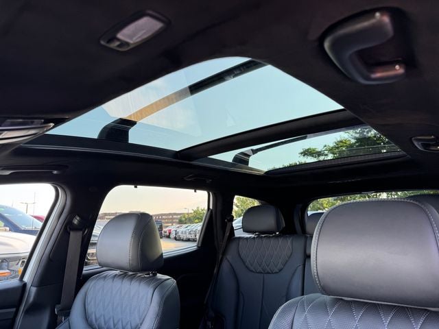 2023 Hyundai Santa Fe Calligraphy | 2.5T AWD | Pano Roof