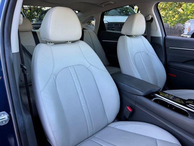 2022 Hyundai Sonata Limited | Pano Roof