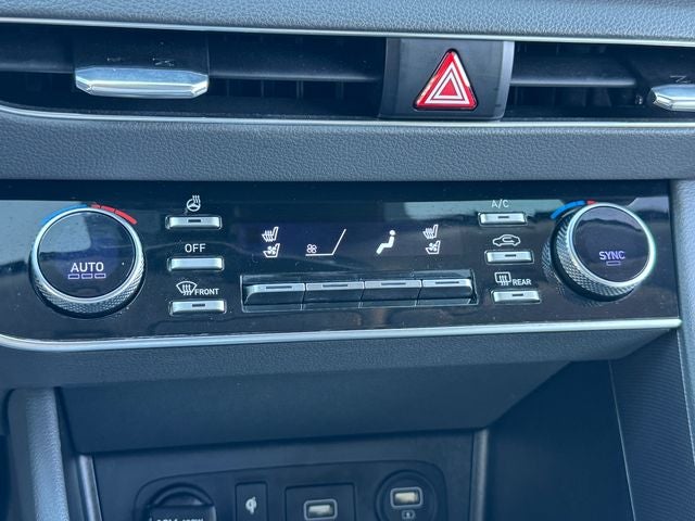 2022 Hyundai Sonata Limited | Pano Roof