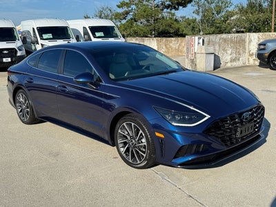 2022 Hyundai Sonata Limited | Pano Roof