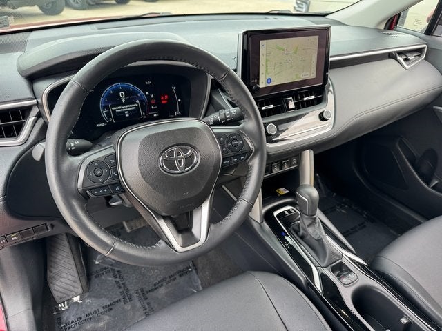 2023 Toyota Corolla Cross XLE | Moonroof | Navigation | AWD