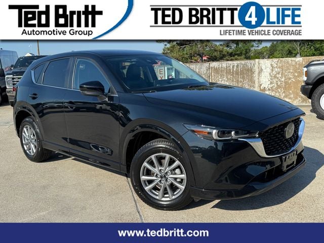 2025 Mazda CX-5 S Preferred package Auto AWD's photo
