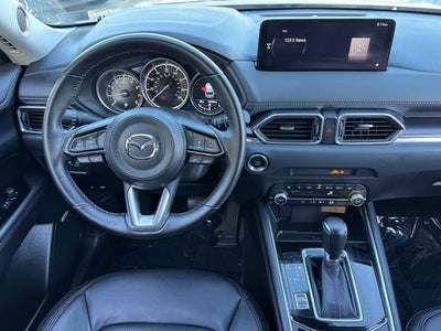 2025 Mazda Mazda CX-5 2.5 S Carbon Edition | One Owner | Heated Seats