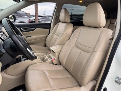 2017 Nissan Rogue SL | Pano Roof | Navigation | Heated Seats | AWD