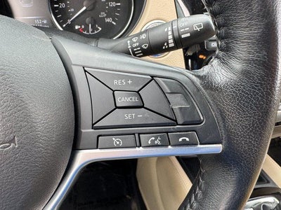 2017 Nissan Rogue SL | Pano Roof | Navigation | Heated Seats | AWD