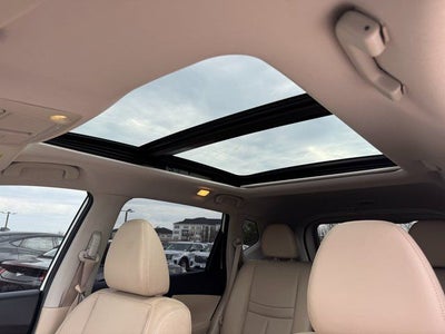 2017 Nissan Rogue SL | Pano Roof | Navigation | Heated Seats | AWD