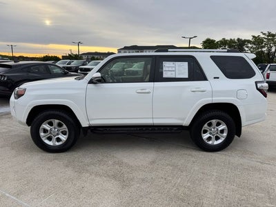 2024 Toyota 4Runner SR5 Premium | Moonroof Pkg | 3rd Row Seating | Premium Pkg