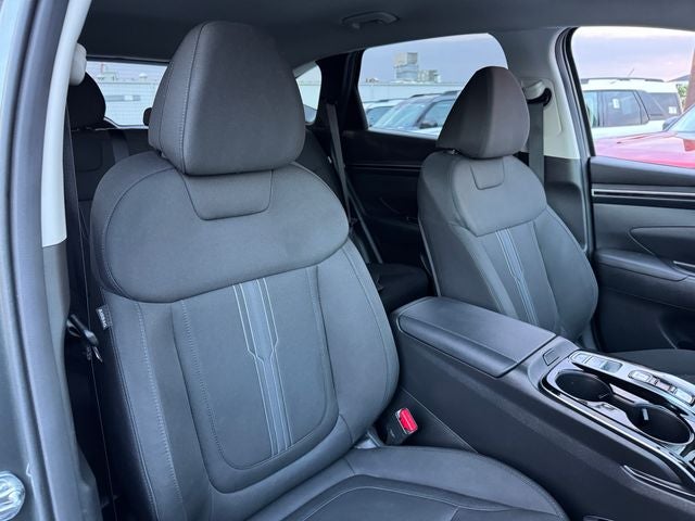 2024 Hyundai Tucson Hybrid Blue | One Owner | Clean Carfax | AWD