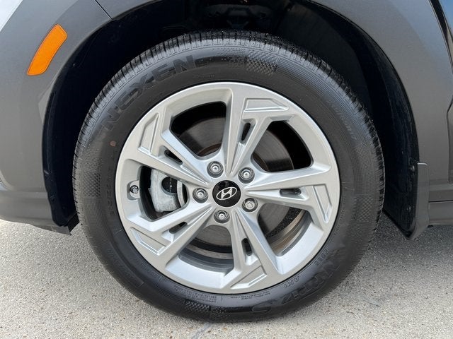 2023 Hyundai Kona SEL | Blind-Spot Collision Avoidance | AWD