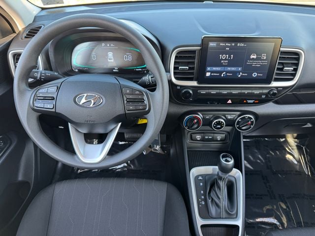 2025 Hyundai Venue SE